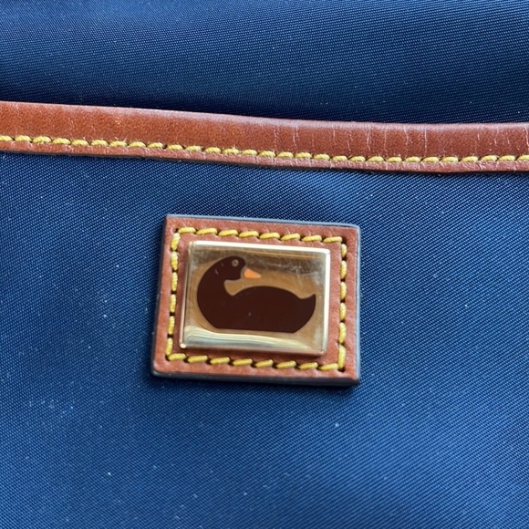 DOONEY & BOURKE Navy Crossbody Tan Leather Trim Adjustable Strap - Picture 2 of 15